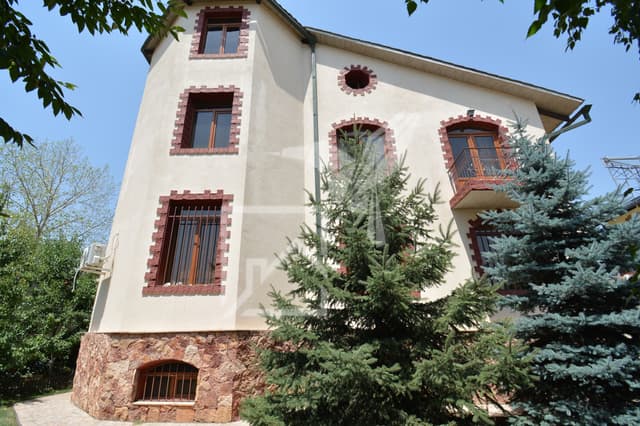 Առանձնատուն Ավանում