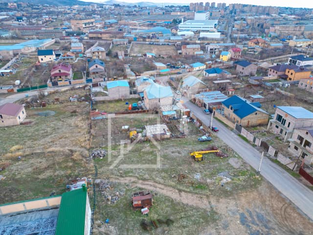 Հողատարածք Ջրվեժում