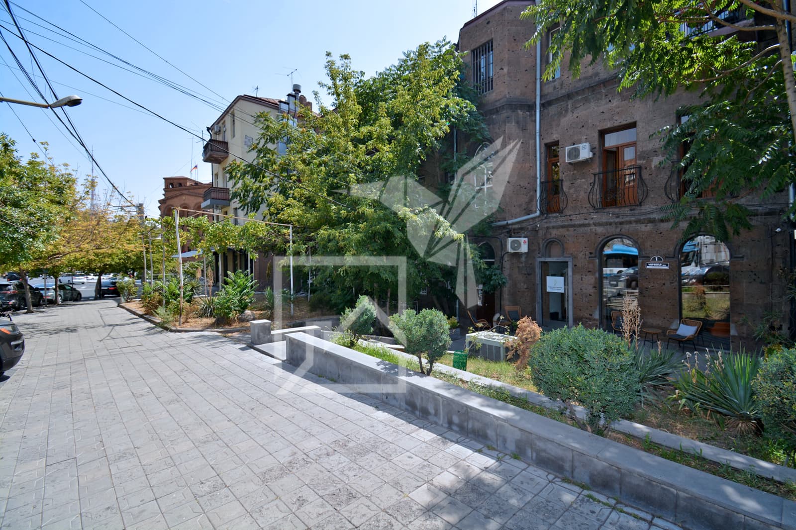 4 սենյականոց բնակարան Փոքր կենտրոնում, լուսանկար 2