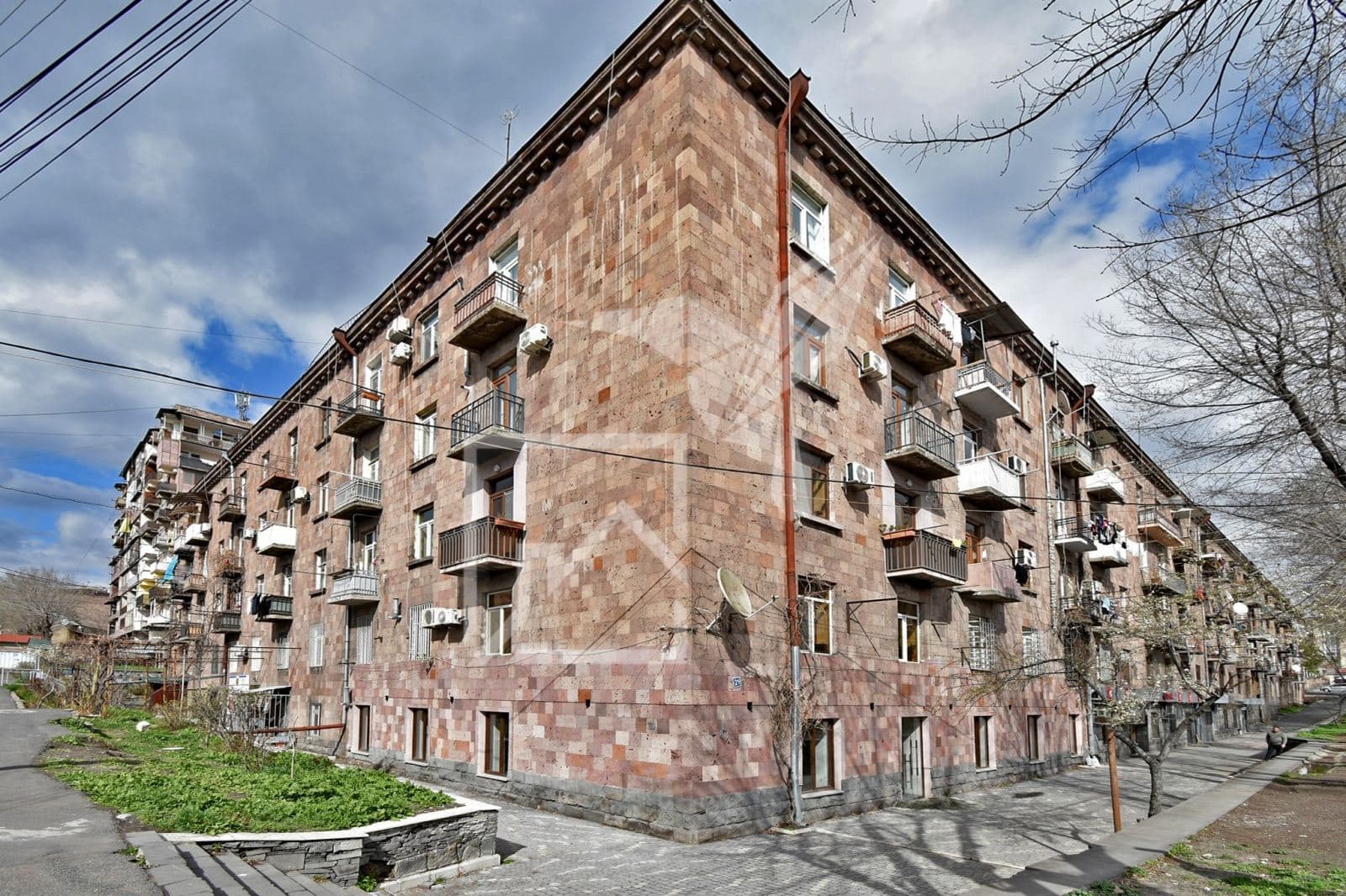 2 սենյականոց բնակարան Արաբկիրում, լուսանկար 1