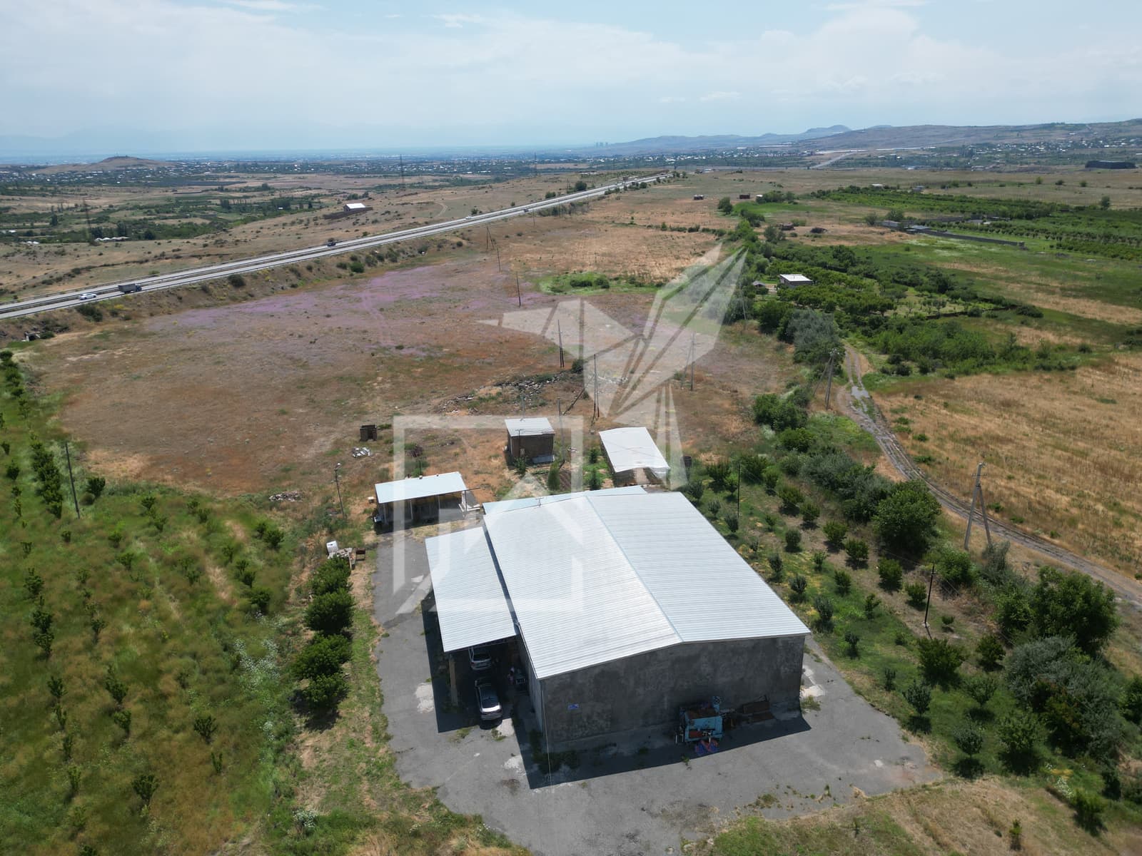 Կոմերցիոն տարածք Աշտարակում, լուսանկար 1