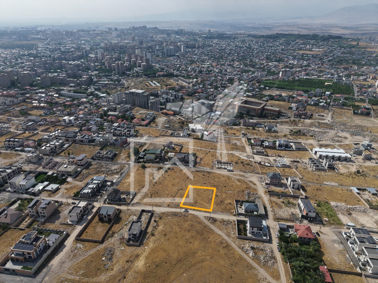 Հողատարածք Առինջում, լուսանկար 3